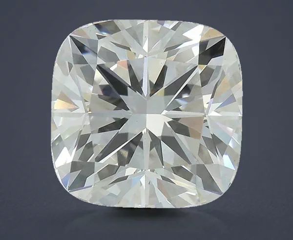 3.26 Carat · H · VS1 Rare Carat Ideal Cut