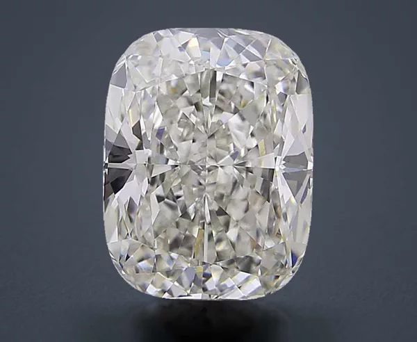 3.04 Carat · G · VVS1 Rare Carat Ideal Cut