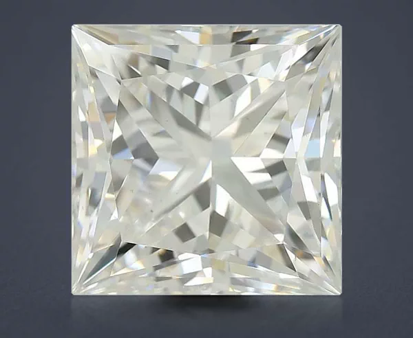 3.53 Carat · F · VS2 Rare Carat Ideal Cut