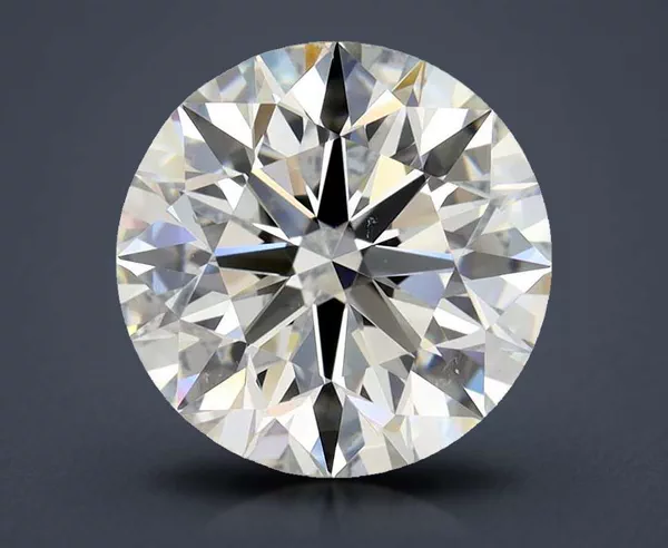 2.7 Carat · K · VS2 Rare Carat Ideal Cut