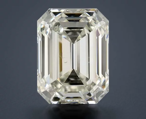 0.5 Carat · J · VS2 excellent Cut