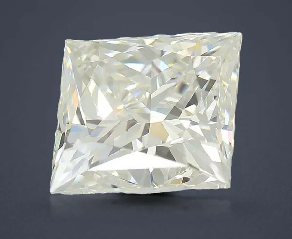 4.03 Carat · G · VS1 Rare Carat Ideal Cut