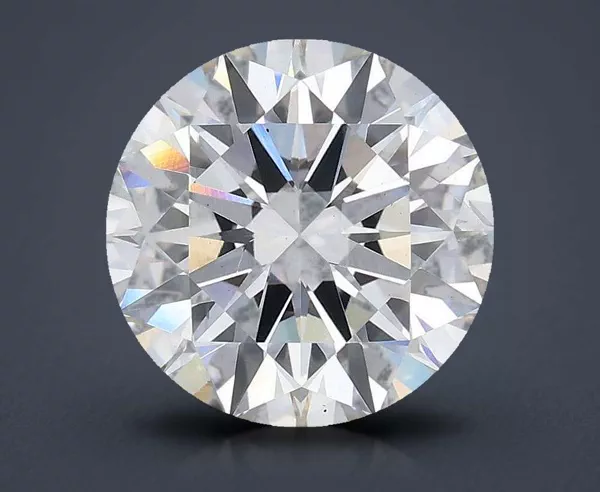 3.24 Carat · G · VS2 Rare Carat Ideal Cut