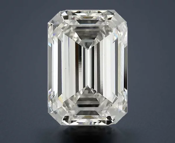 3.1 Carat · G · VS1 Rare Carat Ideal Cut
