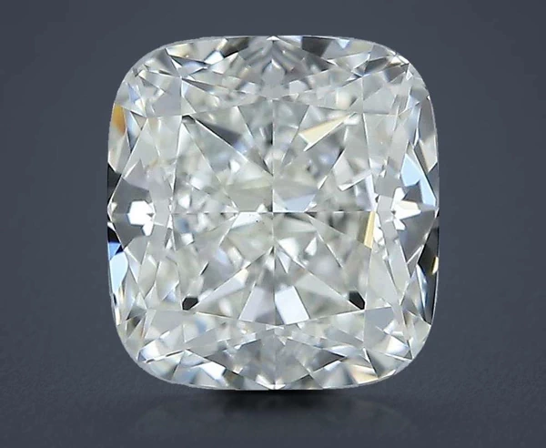 1.17 Carat · K · VS2 Rare Carat Ideal Cut