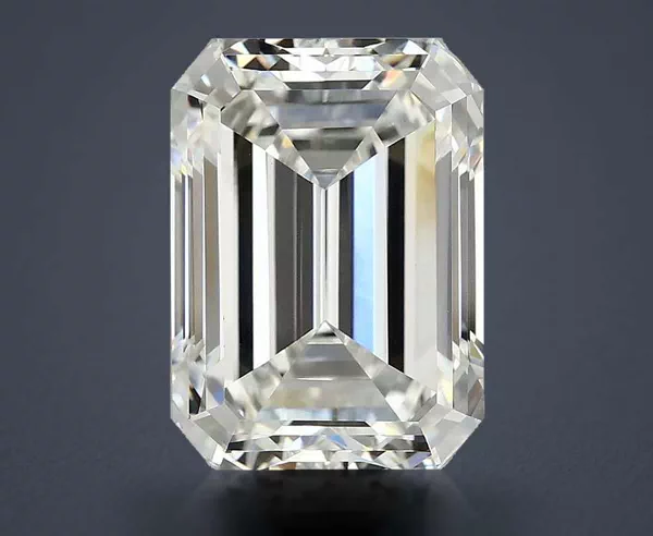 6.01 Carat · F · VVS2 Rare Carat Ideal Cut