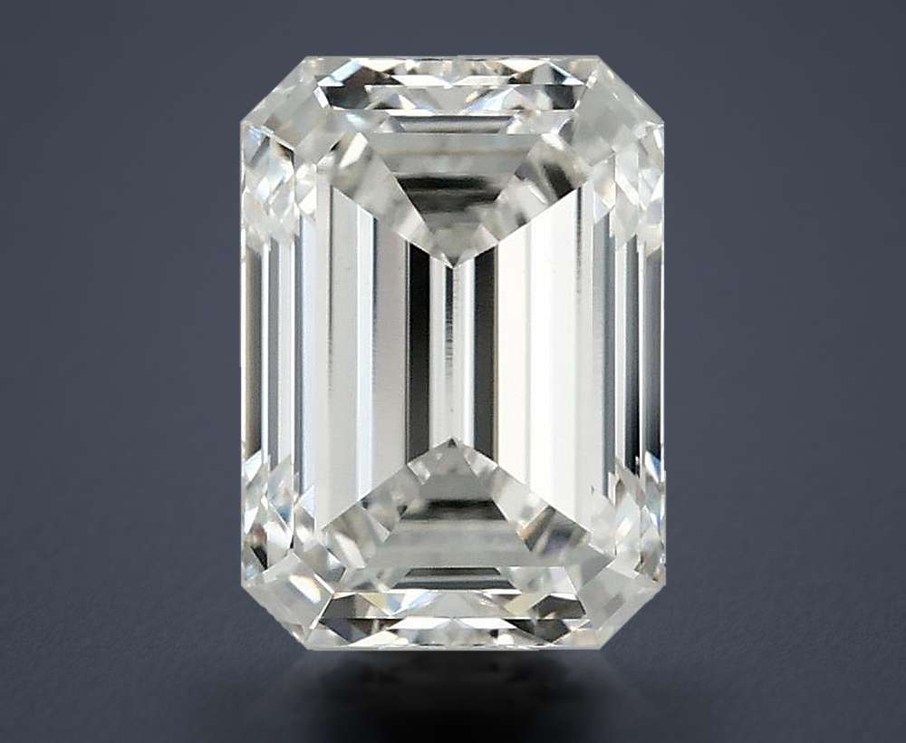2.43 Carat · G · VVS2 Rare Carat Ideal Cut