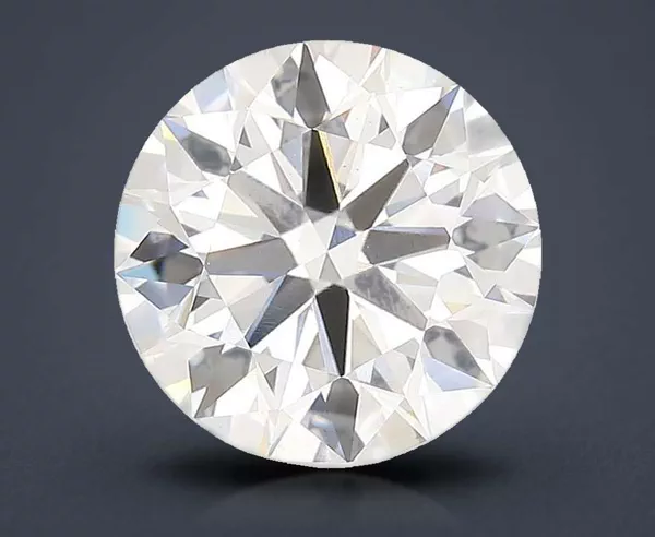 4.05 Carat · G · VS1 Rare Carat Ideal Cut