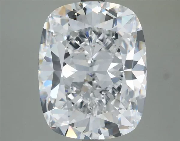 5.02 Carat · E · VVS1 excellent Cut