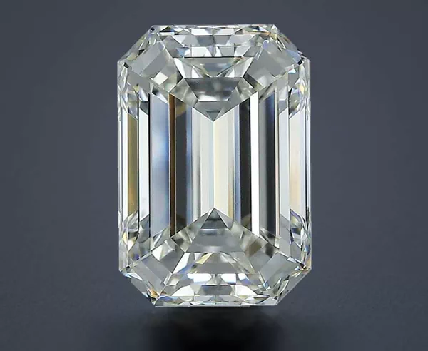 4.01 Carat · I · VS1 Rare Carat Ideal Cut