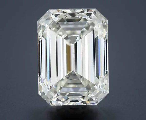 2.01 Carat · J · VS2 Rare Carat Ideal Cut