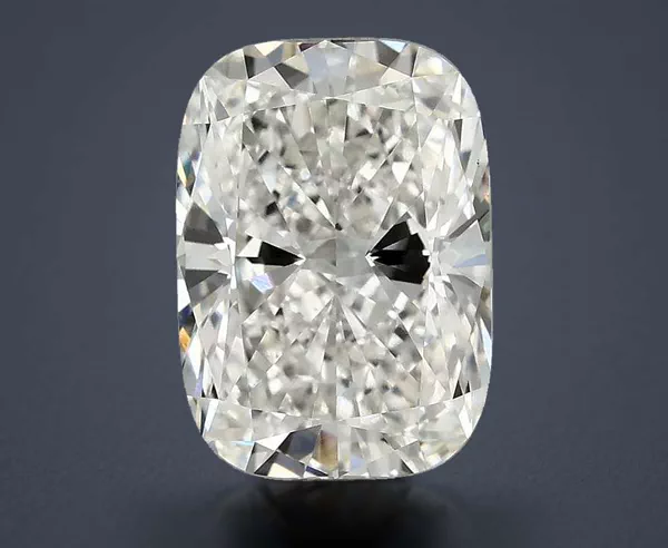 2.59 Carat · F · VS1 Rare Carat Ideal Cut