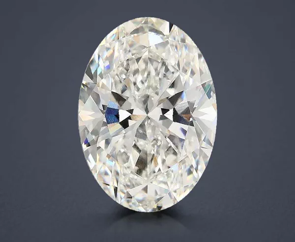 4.02 Carat · G · VS2 Rare Carat Ideal Cut