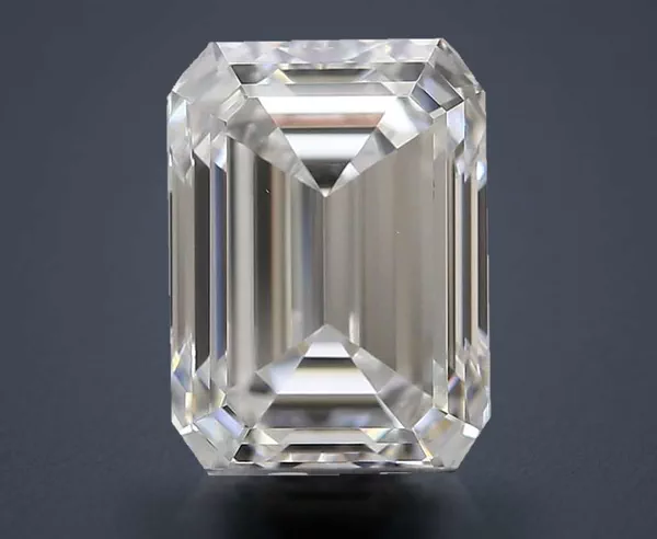 0.9 Carat · E · VVS2 Rare Carat Ideal Cut