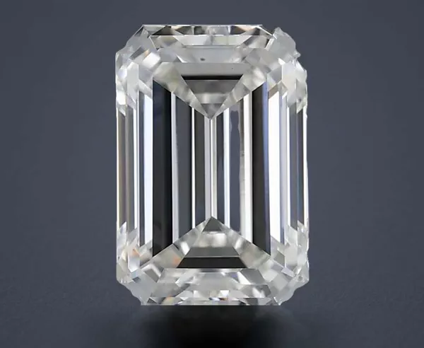 2.31 Carat · G · VS1 Rare Carat Ideal Cut