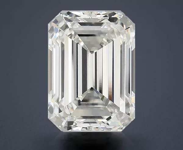 3.17 Carat · F · VS1 Rare Carat Ideal Cut