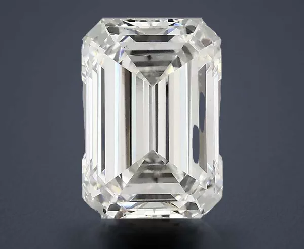 2.87 Carat · F · VS1 Rare Carat Ideal Cut