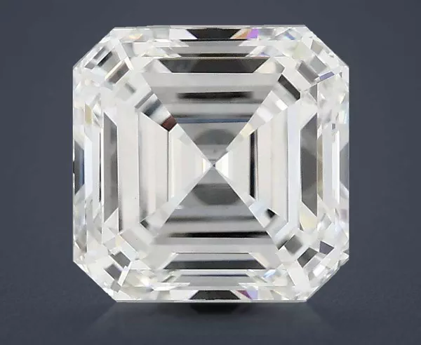 3 Carat · E · VVS2 Rare Carat Ideal Cut