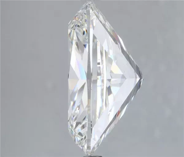 8.02 Carat · G · VS2 Rare Carat Ideal Cut
