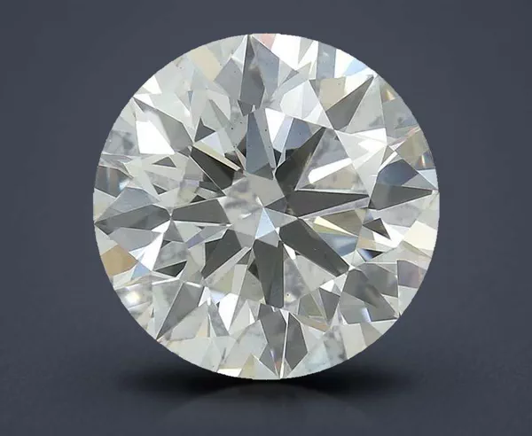 2.46 Carat · G · VS1 Rare Carat Ideal Cut