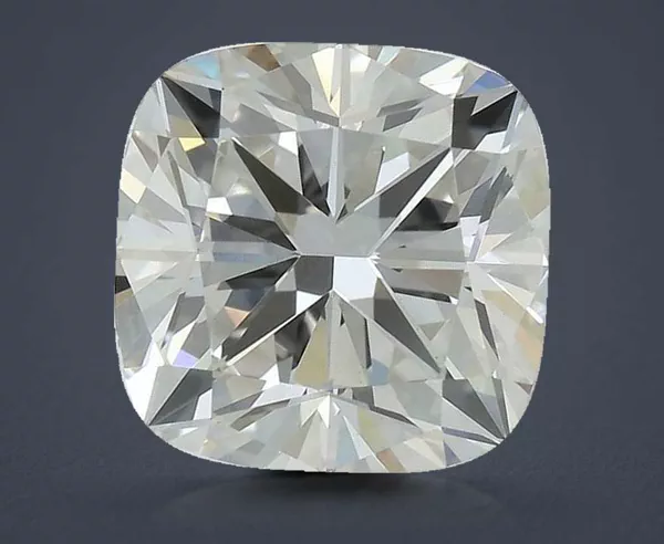 2.83 Carat · H · VVS2 Rare Carat Ideal Cut