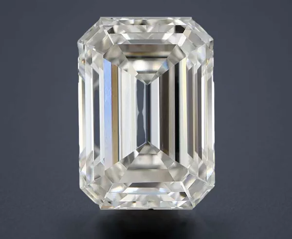 1.69 Carat · G · VVS2 Rare Carat Ideal Cut