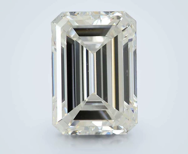 7.07 Carat · F · VVS2 Rare Carat Ideal Cut