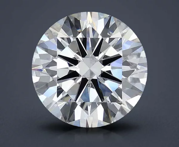 4.01 Carat · G · VS1 Rare Carat Ideal Cut