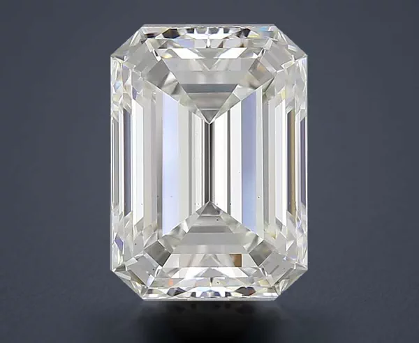 3.02 Carat · G · VS2 Rare Carat Ideal Cut