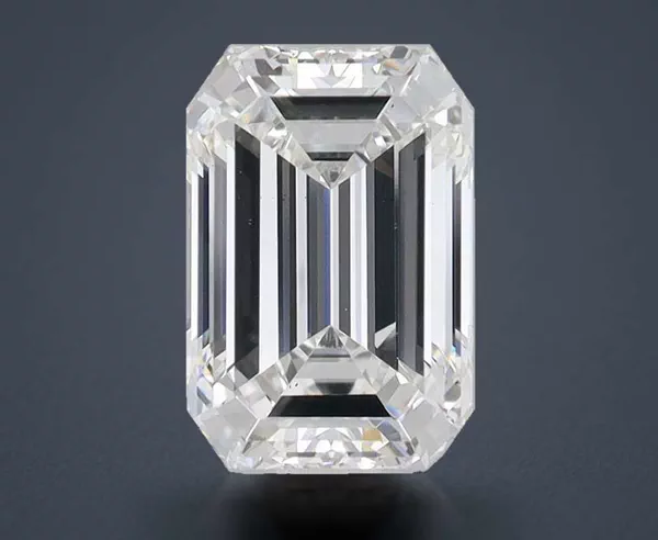 2.52 Carat · E · VS1 Rare Carat Ideal Cut