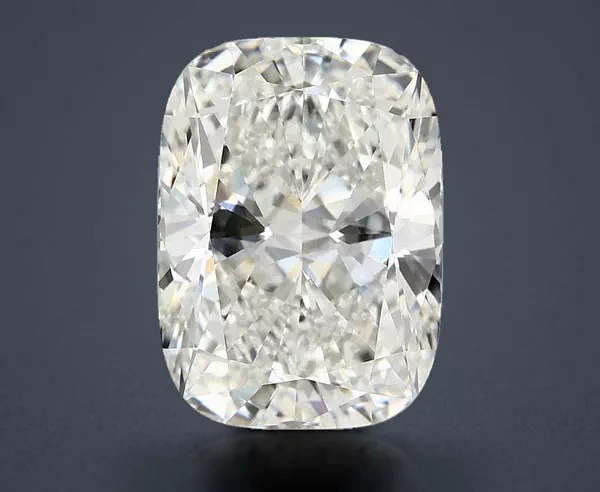 5.01 Carat · G · VVS2 Rare Carat Ideal Cut