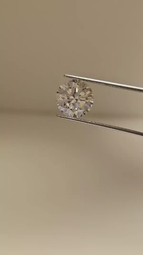 2.8 Carat · I · VS1 Rare Carat Ideal Cut
