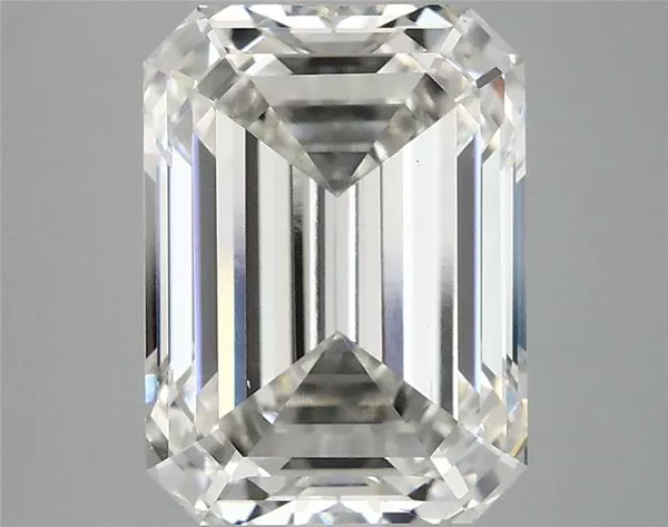 4.04 Carat · G · VS1 Rare Carat Ideal Cut