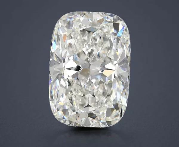 4.37 Carat · F · VVS2 Rare Carat Ideal Cut