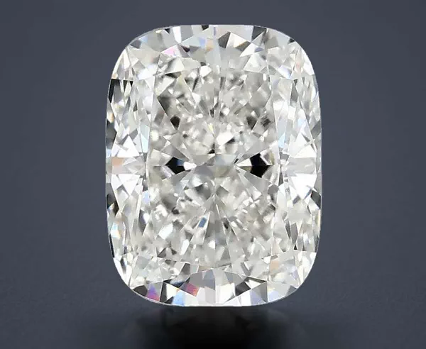 2.1 Carat · F · VVS2 Rare Carat Ideal Cut