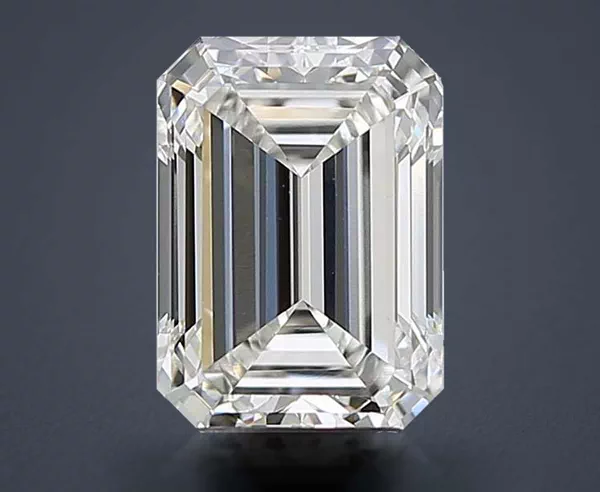 3.02 Carat · G · VVS2 Rare Carat Ideal Cut
