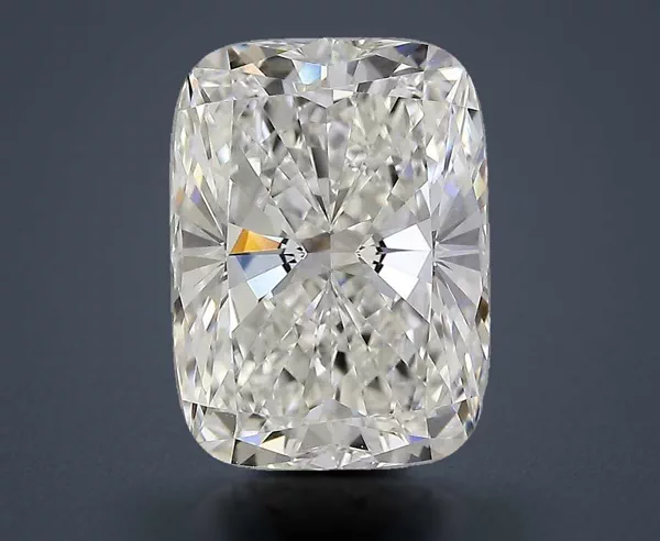 4.03 Carat · H · VVS2 Rare Carat Ideal Cut
