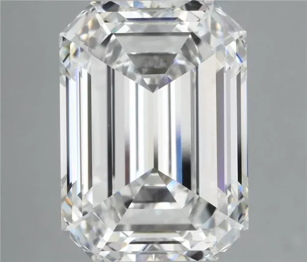 8.12 Carat · F · VVS2 Rare Carat Ideal Cut