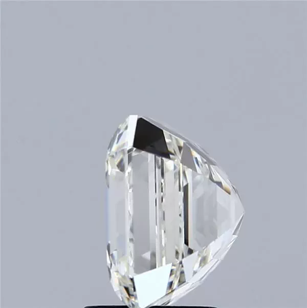 4.03 Carat · J · VVS2 excellent Cut