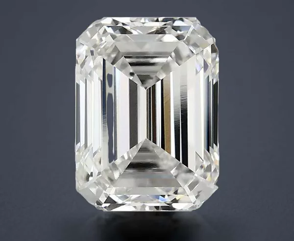 3.04 Carat · E · VVS2 Rare Carat Ideal Cut