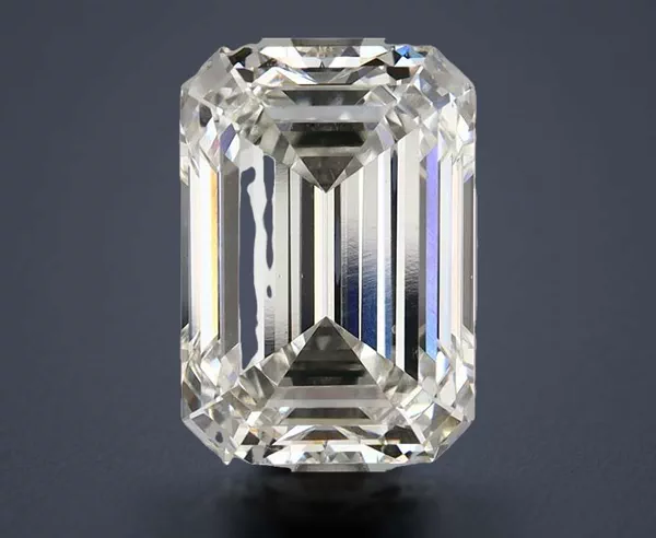 6.51 Carat · G · VS1 Rare Carat Ideal Cut