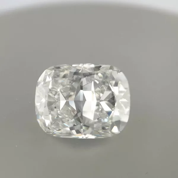 3.67 Carat · E · VVS1 Rare Carat Ideal Cut