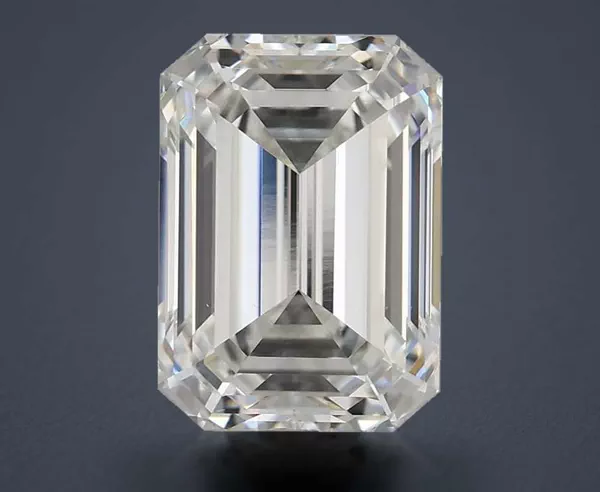2.33 Carat · F · VS1 Rare Carat Ideal Cut