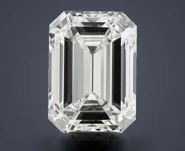 5.52 Carat · G · VVS2 Rare Carat Ideal Cut