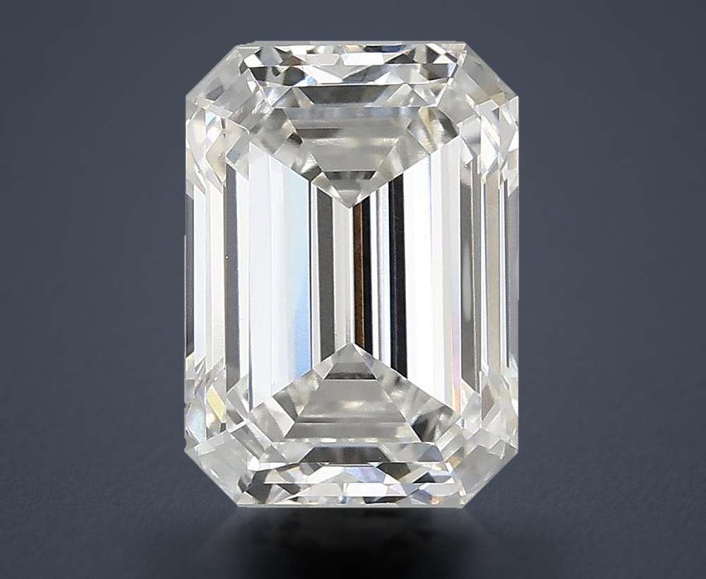 3.1 Carat · G · VVS2 Rare Carat Ideal Cut