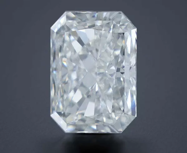 1.28 Carat · H · VS1 Rare Carat Ideal Cut