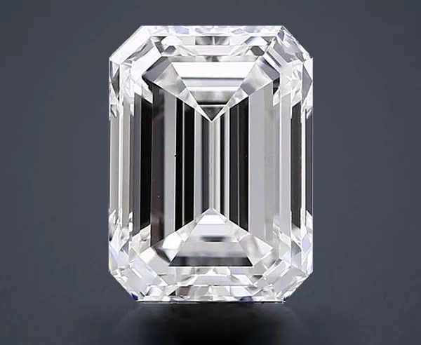 2.7 Carat · F · VS1 Rare Carat Ideal Cut