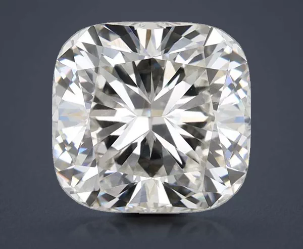 2.08 Carat · H · VVS2 very good Cut