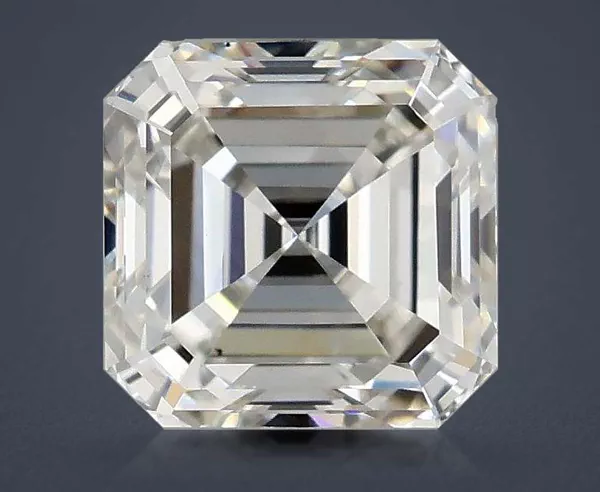 1.56 Carat · F · VS2 Rare Carat Ideal Cut