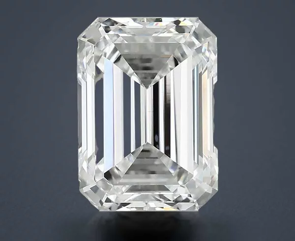 3.35 Carat · E · VS1 Rare Carat Ideal Cut
